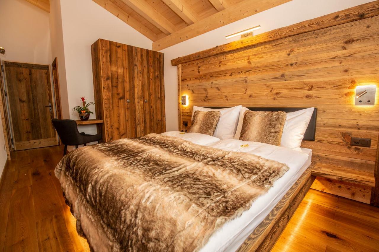 Palace Luxury Wellness Apartment And Boutique Hotel Ski-In-Out Saas Fee Exterior foto